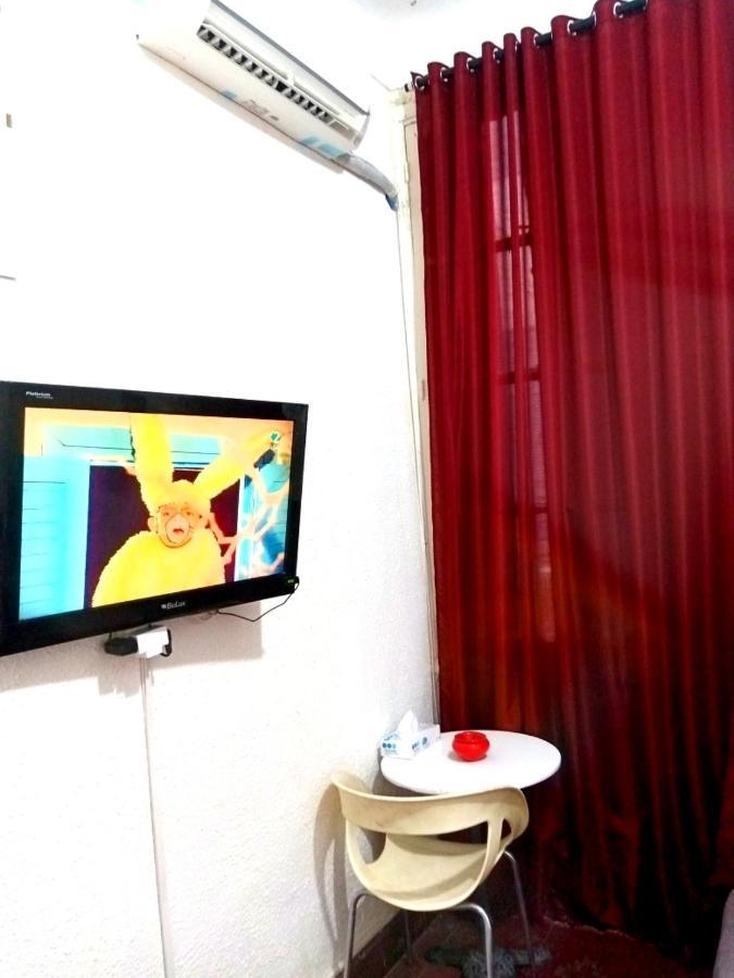 Studio Situe En Plein Centre Ville Туніс Екстер'єр фото